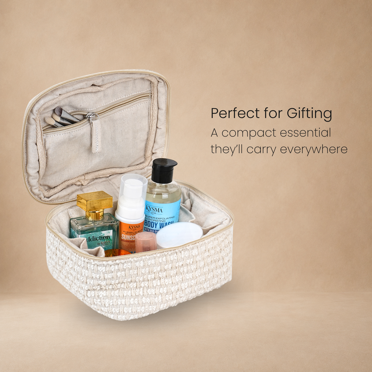 "Vanilla Cloud Foam"- Vanity Pouch + Free Lipstick Holder