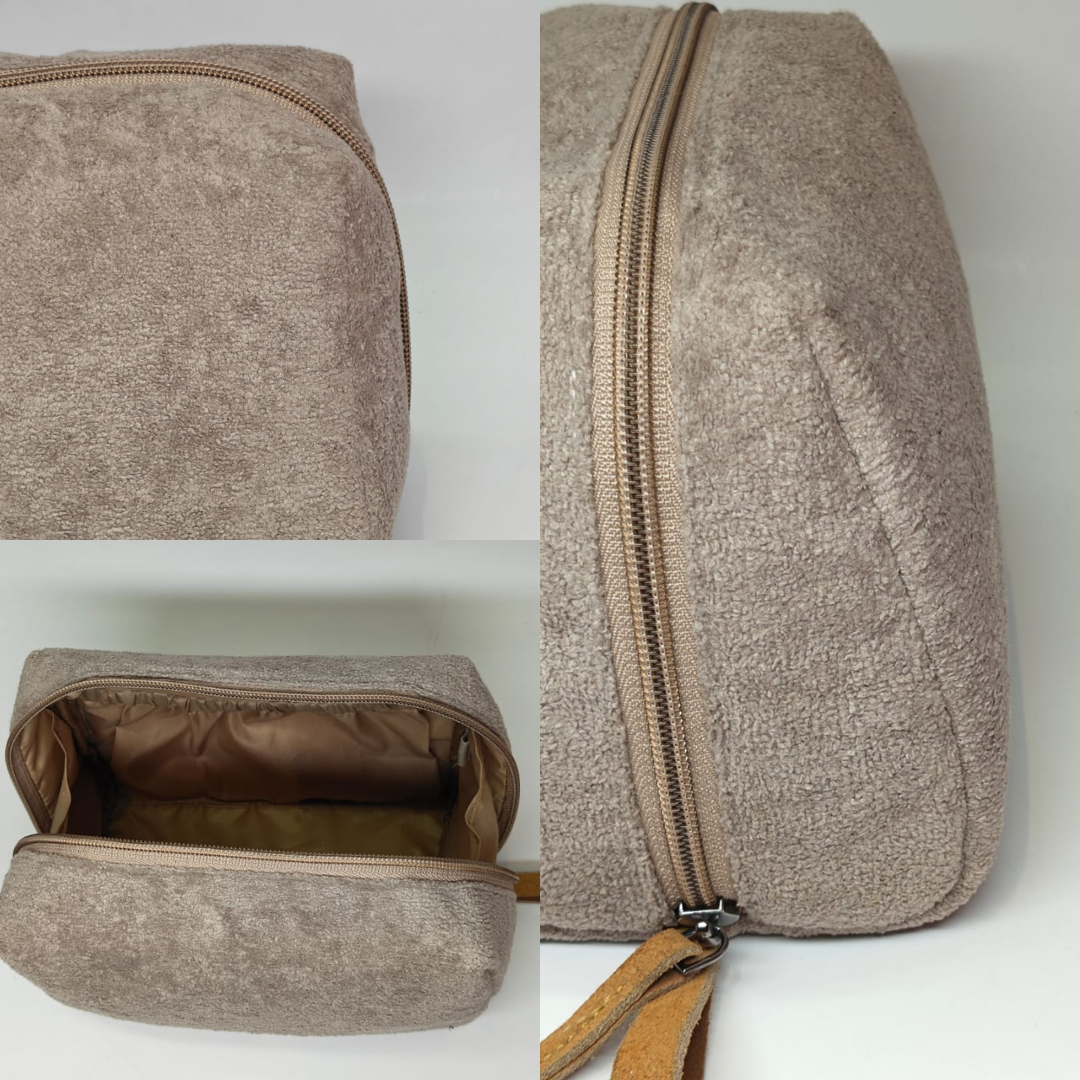 "Kit Kat" - Vanity Pouch